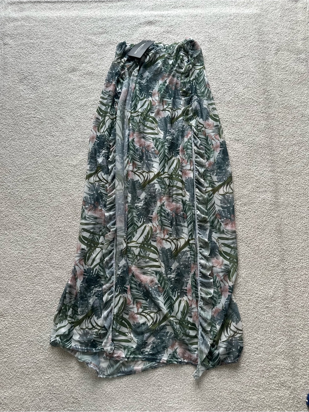 NWT Pretty Little Things Leafy Frill Maxi Skirt